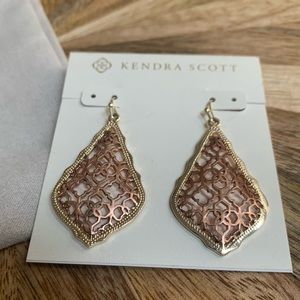 Kendra Scott Addie Gold Drop Earrings In Rose Gold Filigree Mix